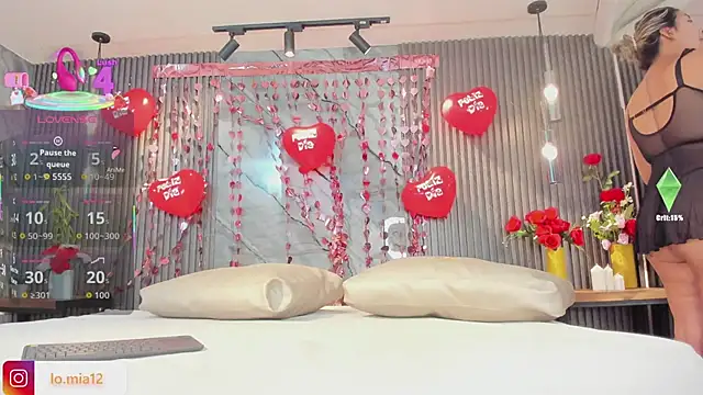 julietha taylor online show from February 12, 2026, 1:38 am