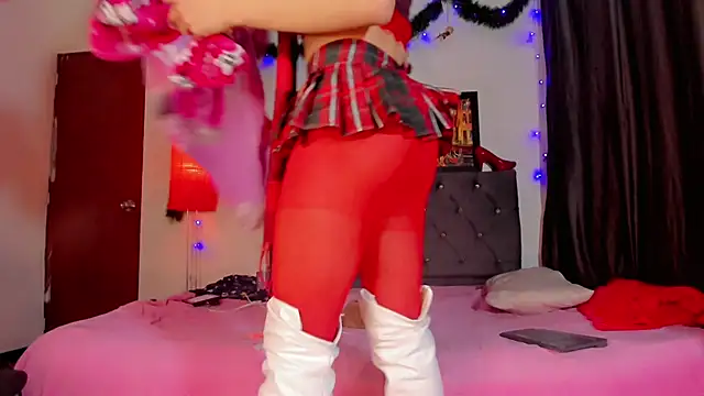 Snapshot of Gabyqueen70 chatting on November 30, 2025, 4:02 am Gabyqueen70 online show from November 30, 2025, 4:02 am