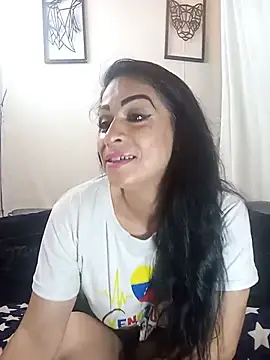 Snapshot of Rosy_sexxx chatting on June 27, 2026, 12:38 am Rosy sexxx online show from June 27, 2026, 12:38 am