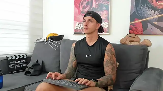 JeanBroc online show from November 22, 2025, 9:57 pm