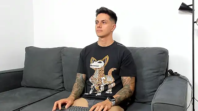 JeanBroc online show from October 16, 2025, 8:17 pm