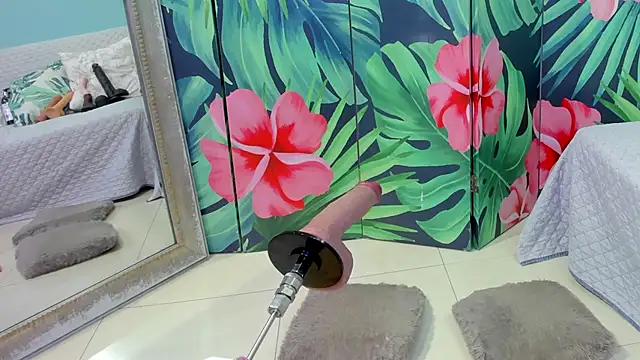 Snapshot of Mieldeluna chatting on February 22, 2026, 4:48 am Mieldeluna online show from February 22, 2026, 4:48 am