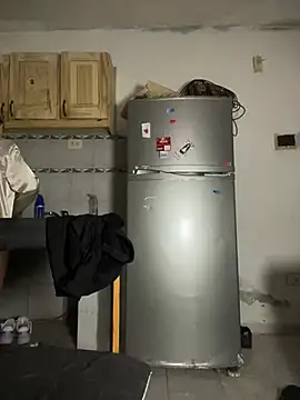 PEACHY439 online show from February 21, 2026, 5:42 am