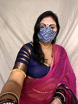 Snapshot of Lovely12streaming chatting on November 16, 2025, 6:45 pm Lovely12streaming online show from November 16, 2025, 6:45 pm