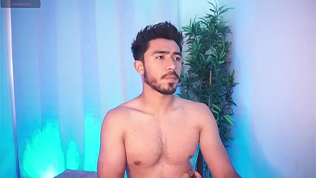 Snapshot of dam0n_fr0st chatting on January 17, 2026, 6:44 pm dam0n fr0st online show from January 17, 2026, 6:44 pm