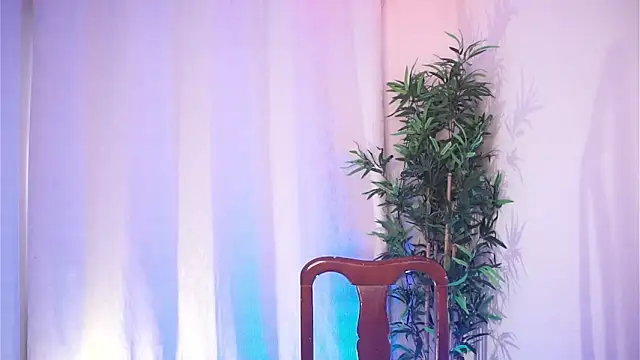 Snapshot of dam0n_fr0st chatting on February 7, 2026, 9:01 pm dam0n fr0st online show from February 7, 2026, 9:01 pm