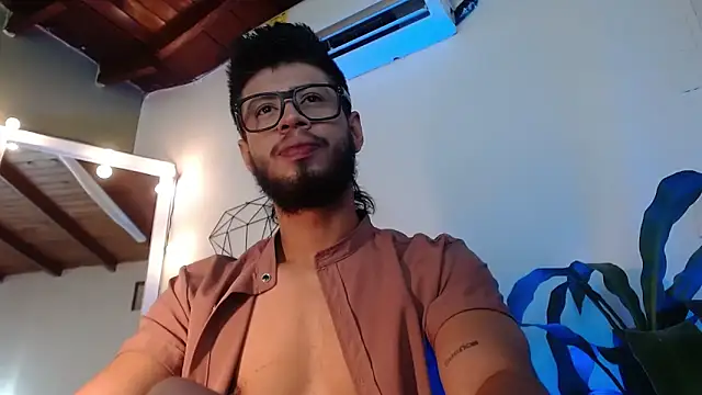 Snapshot of Colby_brown03 chatting on January 31, 2026, 9:24 pm Colby brown03 online show from January 31, 2026, 9:24 pm