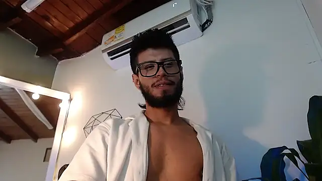 Snapshot of Colby_brown03 chatting on February 2, 2026, 9:36 pm Colby brown03 online show from February 2, 2026, 9:36 pm