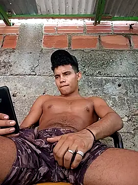 alex candela online show from November 1, 2025, 3:39 pm