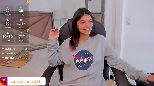 Snapshot of JasmineHarris chatting on February 5, 2025, 2:59 pm JasmineHarris online show from February 5, 2025, 2:59 pm