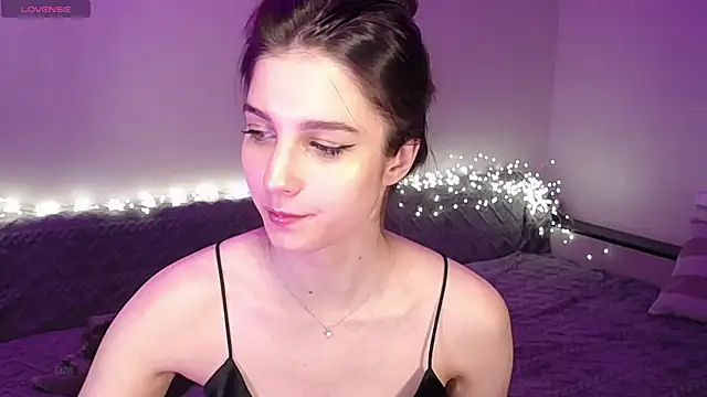 Snapshot of Abigail_Wills chatting on November 22, 2025, 5:56 pm Abigail Wills online show from November 22, 2025, 5:56 pm