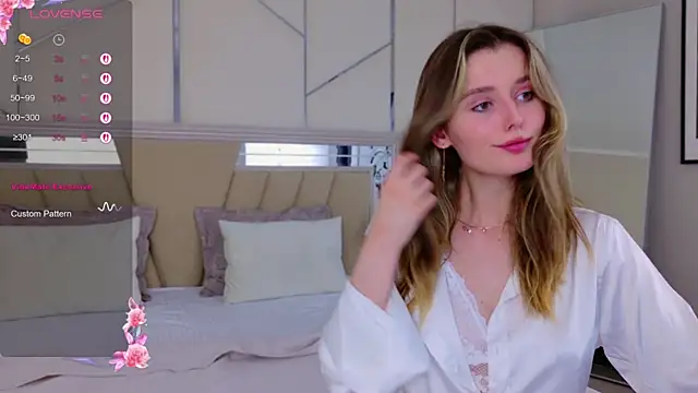 Snapshot of MarybethSnow chatting on March 17, 2025, 5:05 pm MarybethSnow online show from March 17, 2025, 5:05 pm