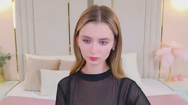 Snapshot of MarybethSnow chatting on September 18, 2025, 5:16 pm MarybethSnow online show from September 18, 2025, 5:16 pm