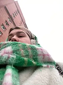 SuzieMurray online show from March 5, 2025, 8:10 am