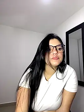 Snapshot of kimberlyhills1 chatting on October 10, 2025, 3:29 am kimberlyhills1 online show from October 10, 2025, 3:29 am