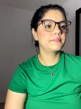 Snapshot of kimberlyhills1 chatting on October 21, 2025, 7:35 pm kimberlyhills1 online show from October 21, 2025, 7:35 pm