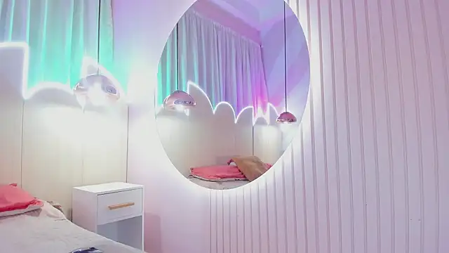 Laurentdupont04 online show from September 20, 2025, 3:11 am