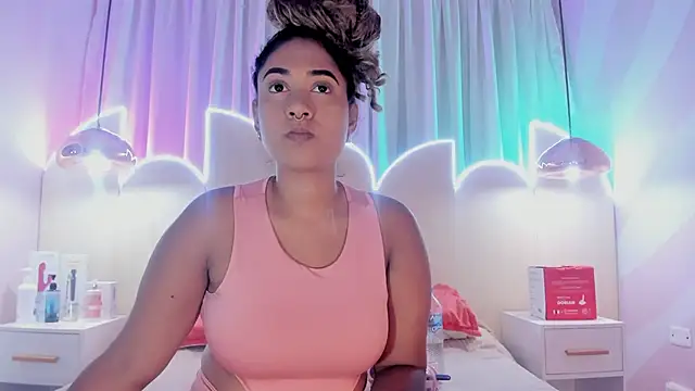 Laurentdupont04 online show from September 12, 2025, 3:17 am