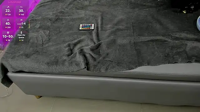 AlexaFoxy18 online show from March 11, 2026, 7:02 am