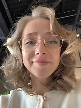 CaseyStar online show from February 22, 2025, 11:24 am