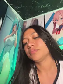 Im Little online show from November 11, 2025, 3:34 am