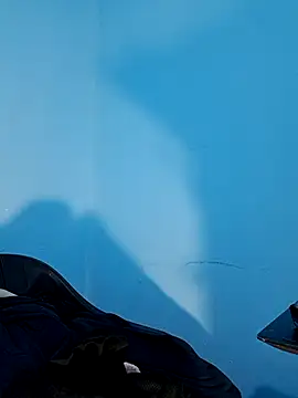 charlesss19 online show from March 22, 2025, 4:15 pm