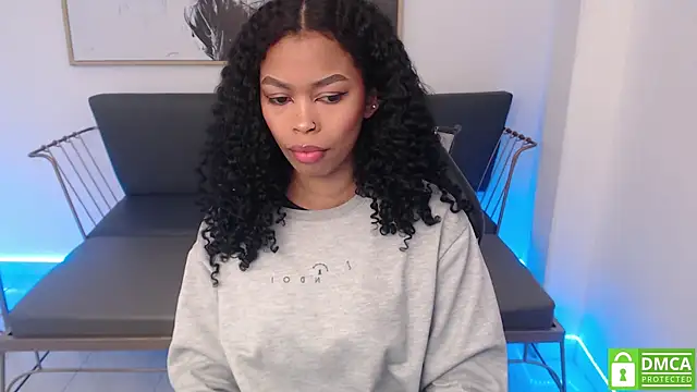Snapshot of Shenna_brunette_ chatting on February 6, 2025, 1:10 pm Shenna brunette online show from February 6, 2025, 1:10 pm
