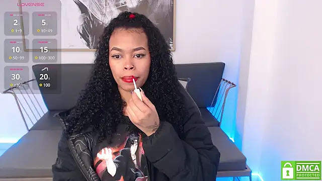 Snapshot of Shenna_brunette_ chatting on February 7, 2025, 1:11 pm Shenna brunette online show from February 7, 2025, 1:11 pm