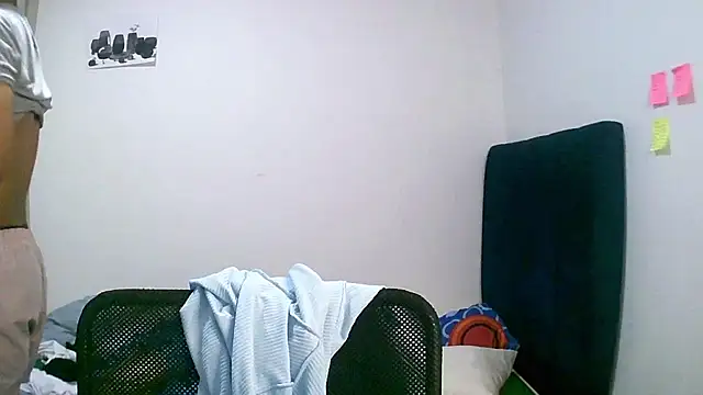 sexy diamante  online show from February 23, 2026, 4:36 am