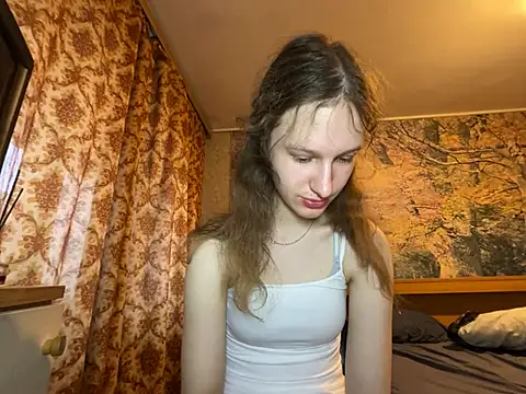 Snapshot of Eva_Angel3 chatting on May 6, 2026, 5:06 pm Eva Angel3 online show from May 6, 2026, 5:06 pm
