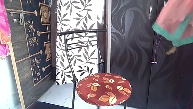 sexy-honey09 online show from September 29, 2025, 7:37 am