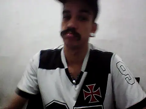 Snapshot of gatobranco001 chatting on June 16, 2026, 2:28 pm gatobranco001 online show from June 16, 2026, 2:28 pm