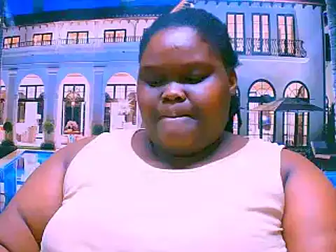 Snapshot of EbonyHotBuns chatting on October 15, 2025, 7:22 pm EbonyHotBuns online show from October 15, 2025, 7:22 pm
