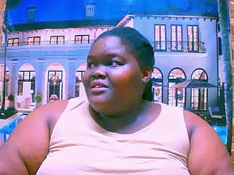 Snapshot of EbonyHotBuns chatting on October 12, 2025, 6:31 pm EbonyHotBuns online show from October 12, 2025, 6:31 pm