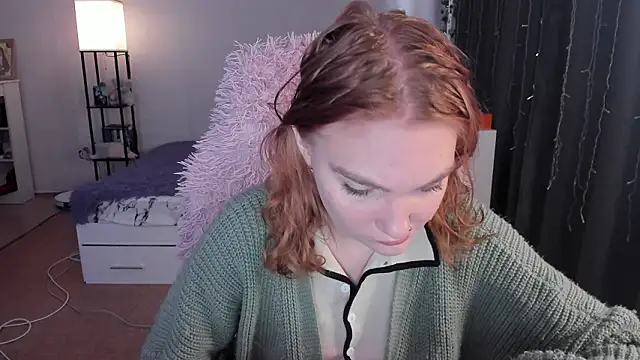 Snapshot of ReddHotPipper chatting on February 28, 2026, 3:39 am ReddHotPipper online show from February 28, 2026, 3:39 am