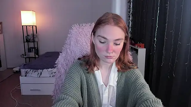 Snapshot of ReddHotPipper chatting on March 2, 2026, 3:40 am ReddHotPipper online show from March 2, 2026, 3:40 am