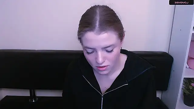 Snapshot of MissOliviaa_ chatting on January 3, 2025, 12:07 pm MissOliviaa  online show from January 3, 2025, 12:07 pm