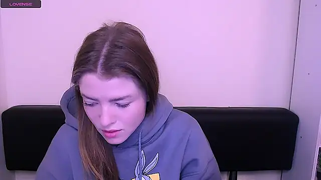 Snapshot of MissOliviaa_ chatting on January 21, 2025, 7:58 am MissOliviaa  online show from January 21, 2025, 7:58 am