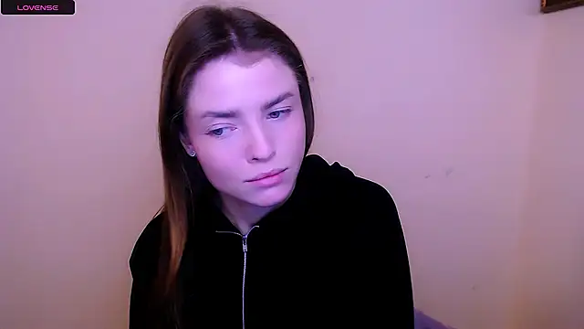 Snapshot of MissOliviaa_ chatting on January 30, 2025, 9:47 am MissOliviaa  online show from January 30, 2025, 9:47 am