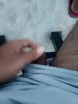 Snapshot of nick05inch chatting on October 24, 2025, 12:26 pm nick05inch online show from October 24, 2025, 12:26 pm