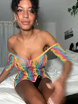 Snapshot of AlyssaHottv_ chatting on October 18, 2025, 10:56 pm AlyssaHottv online show from October 18, 2025, 10:56 pm