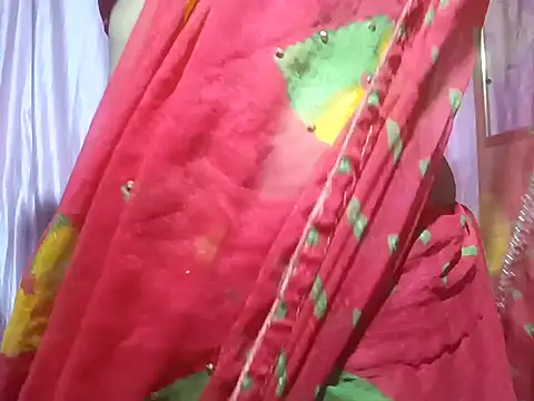 Snapshot of poojaxxx65 chatting on March 19, 2025, 3:52 am poojaxxx65 online show from March 19, 2025, 3:52 am