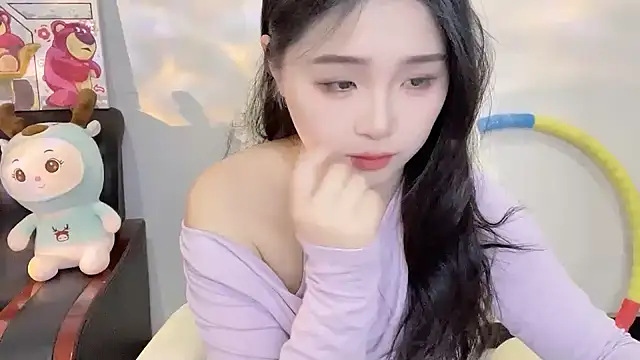 Snapshot of SU__SU chatting on March 8, 2025, 1:47 pm SU SU online show from March 8, 2025, 1:47 pm