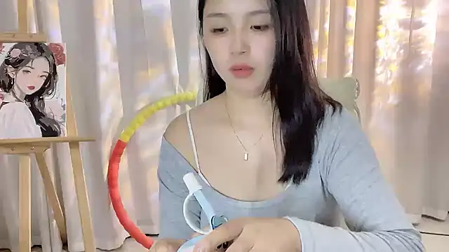 Snapshot of SU__SU chatting on October 4, 2025, 1:56 pm SU SU online show from October 4, 2025, 1:56 pm