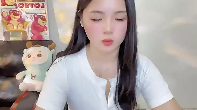 Snapshot of SU__SU chatting on February 25, 2025, 2:58 pm SU SU online show from February 25, 2025, 2:58 pm