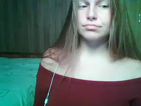 Snapshot of Evasapples chatting on October 15, 2025, 6:16 pm Evasapples online show from October 15, 2025, 6:16 pm