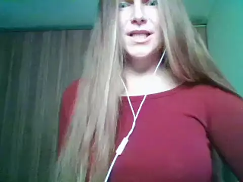 Snapshot of Evasapples chatting on October 6, 2025, 6:30 pm Evasapples online show from October 6, 2025, 6:30 pm