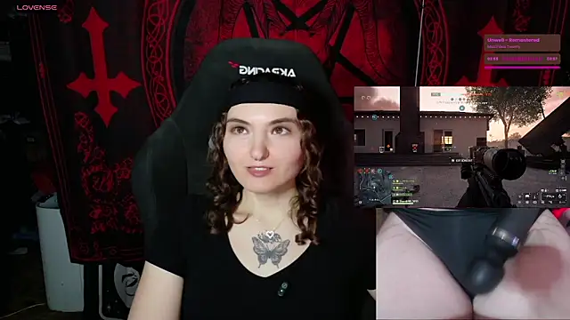 Snapshot of BrandiWRLD_999 chatting on November 9, 2025, 8:02 pm BrandiWRLD 999 online show from November 9, 2025, 8:02 pm