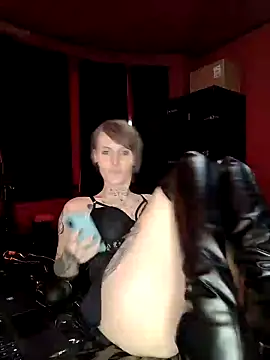 Playwoman1 online show from December 11, 2024, 7:57 pm