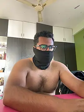 Snapshot of chocolateboy003 chatting on January 29, 2025, 5:19 am chocolateboy003 online show from January 29, 2025, 5:19 am